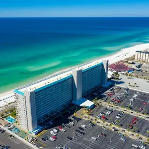 https://the-summit-926.panamacity-beachhotels.com